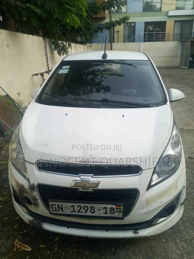 Chevrolet Spark 2014 White · Photo 1