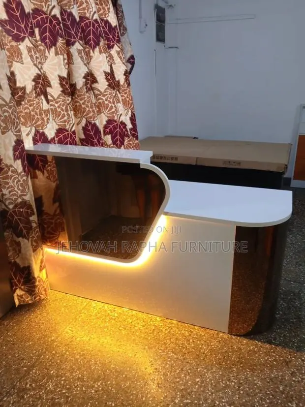 Receptionist Desk With Led Light · Photo 1