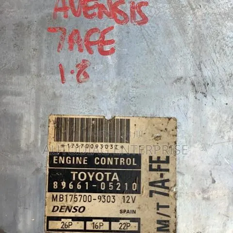 Toyota Avensis T220 Body Control Module · Photo 1