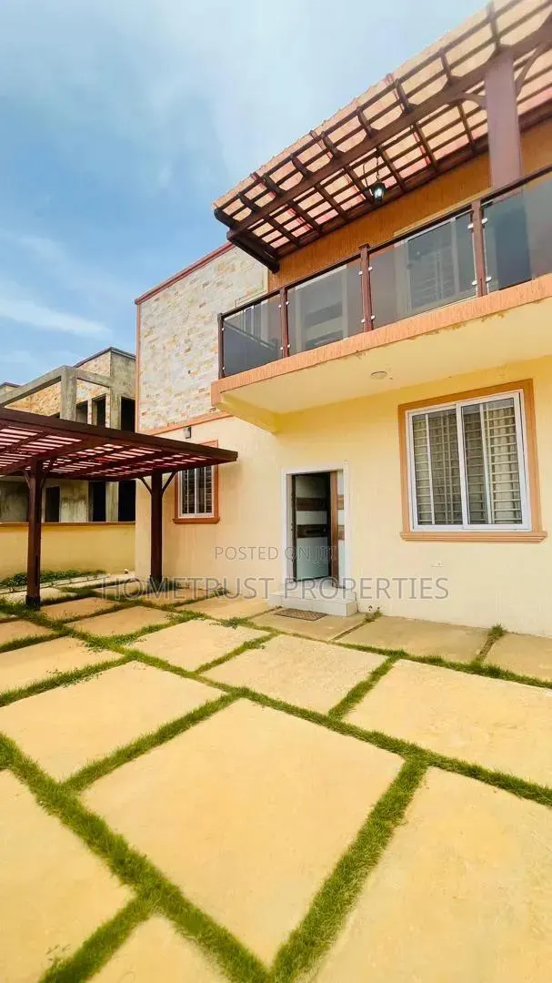3bdrm Duplex in Achimota Mall Area for rent · Photo 1