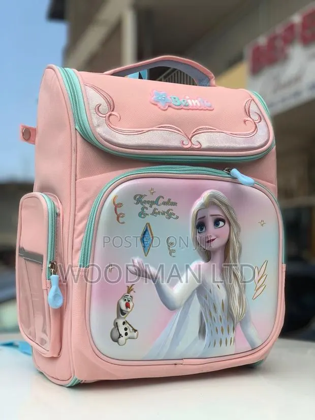 Neat and Spacious Children’S Bag · Photo 4