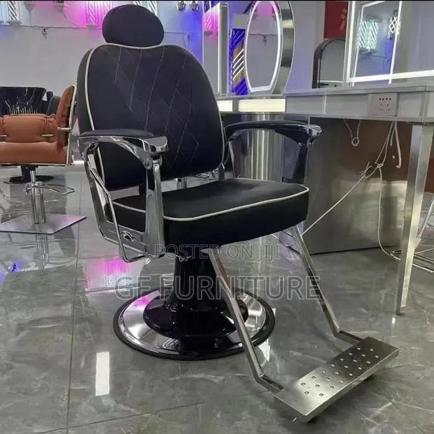 Hydraulic Barber Chair · Photo 1