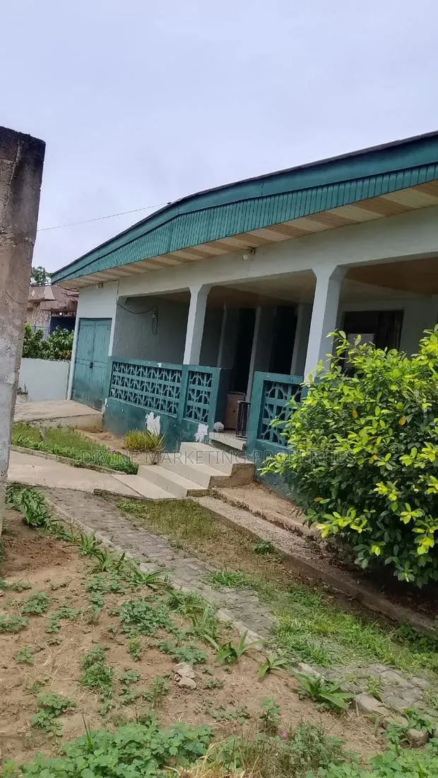 4bdrm House in Before Mallam Police for sale · Photo 1