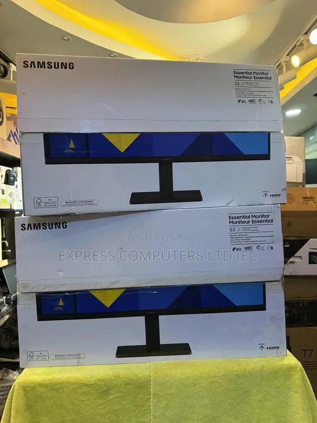 Samsung Essential S3 Full Hd Ips 27 Inch Edgeless Gaming Monitor 100hz · Photo 1