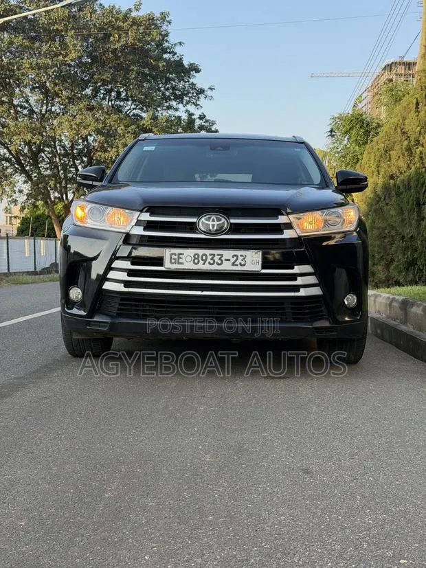 Toyota Highlander 2017 Black · Photo 1