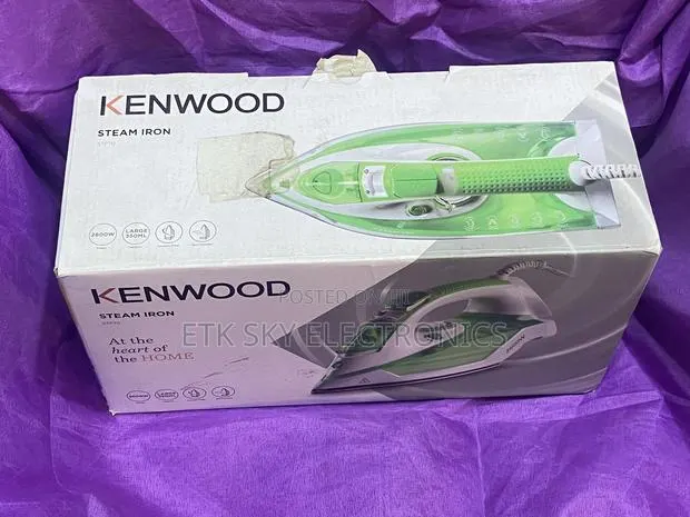 Efficient Kenwood Steam Iron · Photo 1