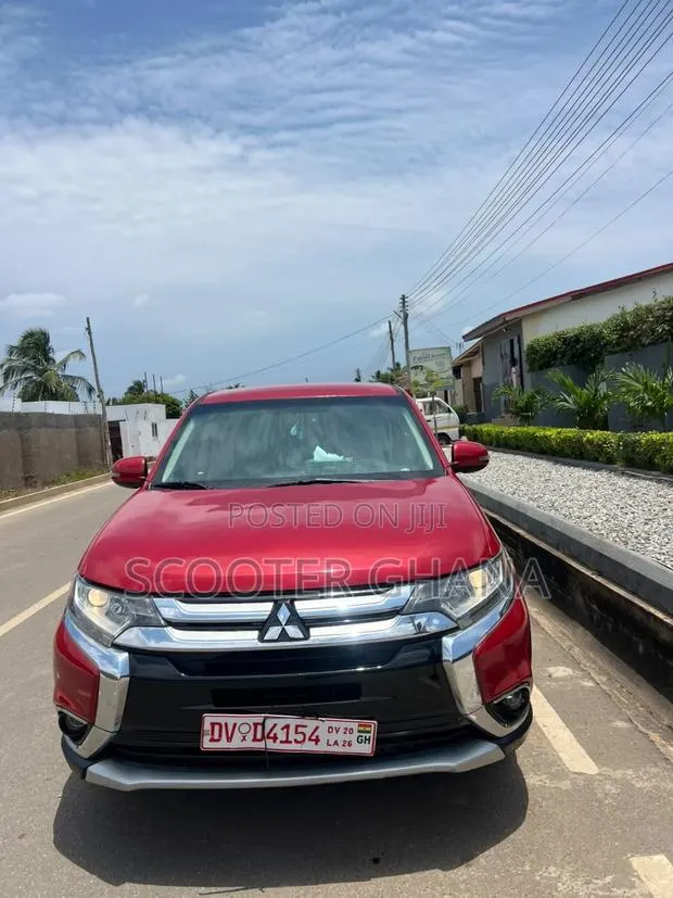 Mitsubishi Outlander 2016 Red · Photo 1