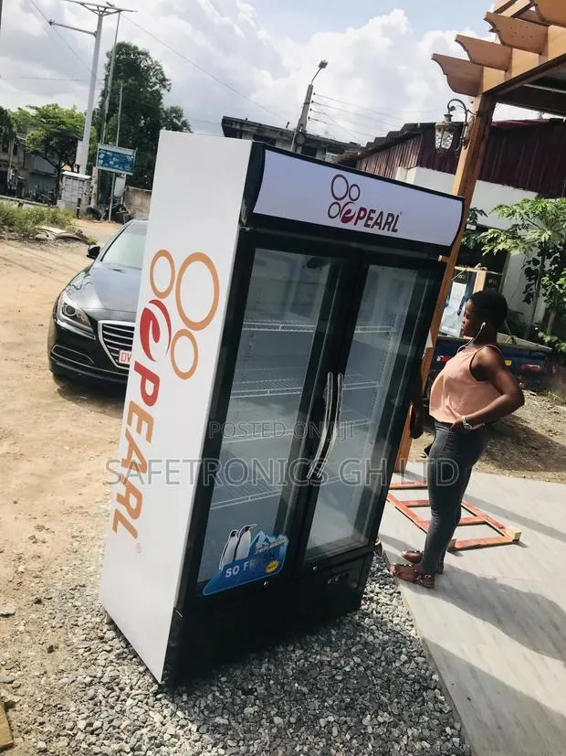 PVC-74 ,568 Litres 2door Pearl Display Frigdge · Photo 1