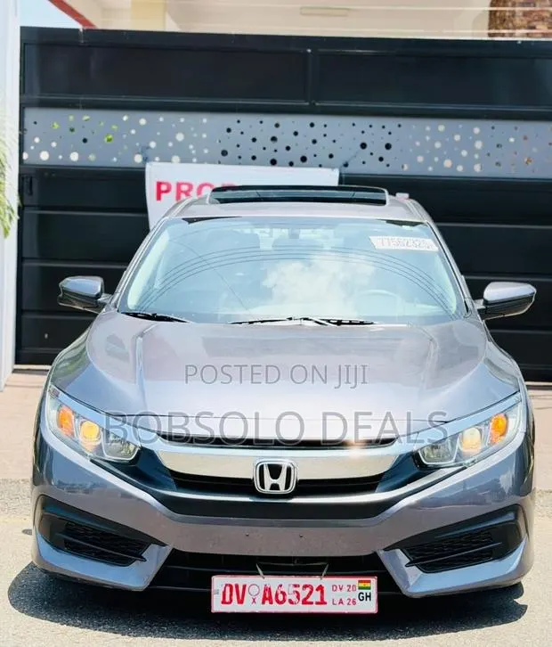 Honda Civic EX 4dr Sedan (2.0L 4cyl) 2017 Silver · Photo 1
