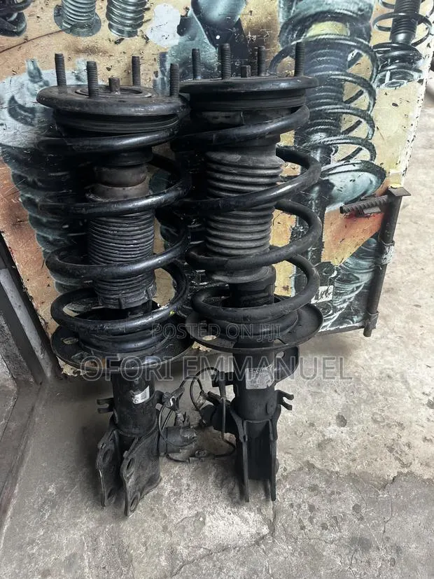 Lincoln, MKz Limousine Front Shocks · Photo 1