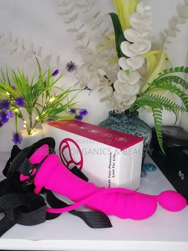 Premium 2in1 Remote App Control Strap On Vibrators For Lesbs · Photo 1