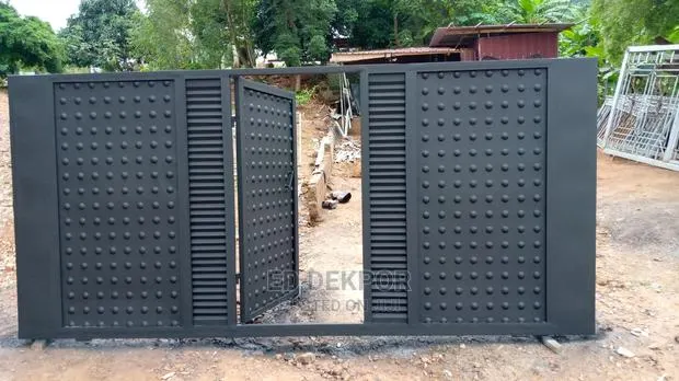 Eg Sliding Gate · Photo 1