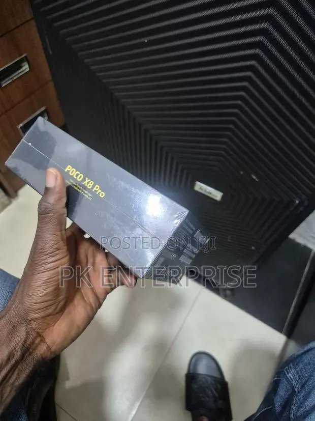 New Xiaomi Poco X8 Pro 512 GB Black · Photo 1
