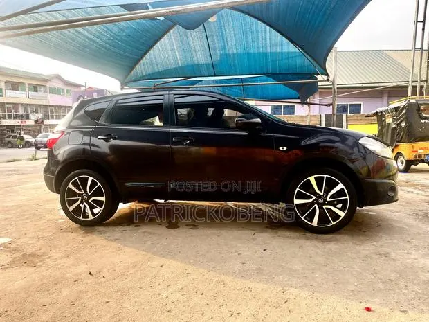 Nissan Qashqai 2012 · Photo 1