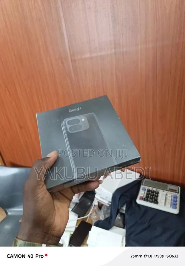 New Google Pixel 9 Pro Fold 256 GB Black · Photo 1