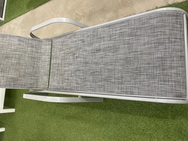 Pool Chair/Foldable · Photo 1