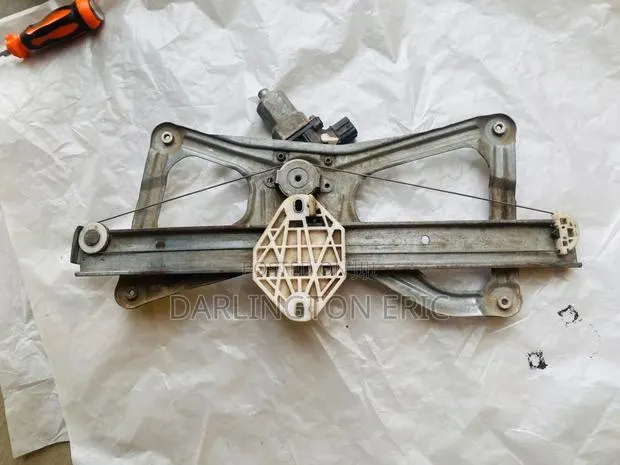 Honda Civic 2006–2011 Door Machine · Photo 1