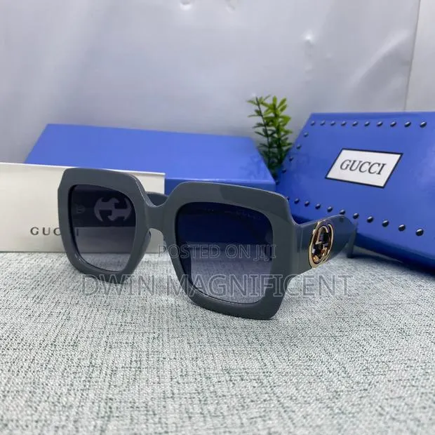 First Rate Gucci Glasses · Photo 1