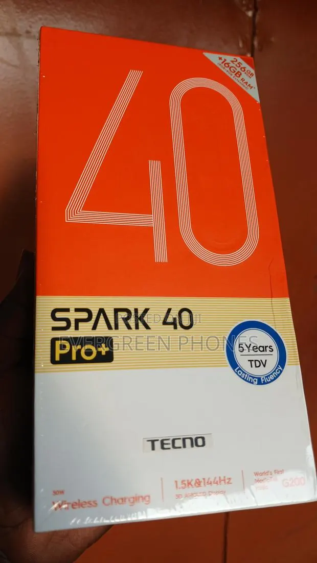 New Tecno Spark 40 Pro+ 256 GB Black · Photo 1