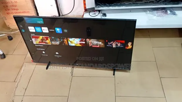 Enjoy Vivid Colors and Sharp Details the Samsung 43" Led Tv. 43inch · Photo 1