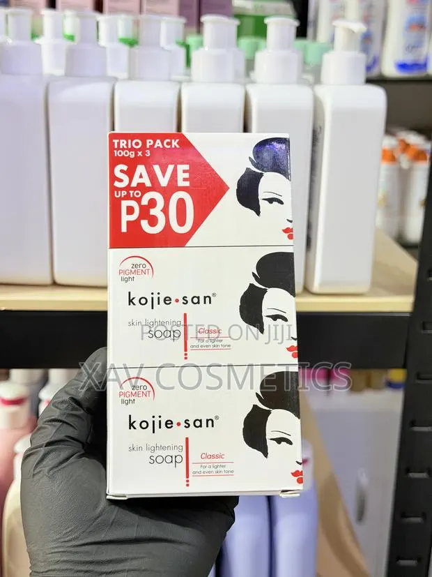 Original Kojie. San Lightening Soap 3 In 1 · Photo 1