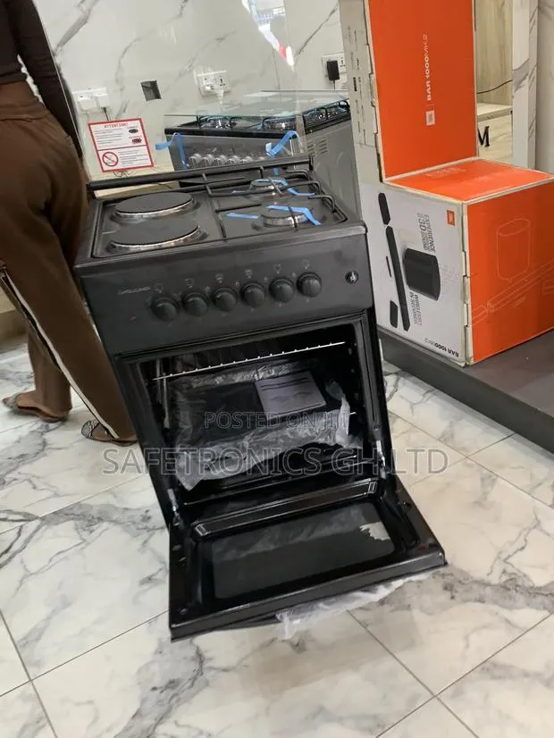Secure Black Volcano 2 Gas and 2 Electric Stove · Photo 1