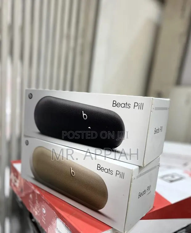 Order Classic Beats Pill Bluetooth Speaker(Black) · Photo 1