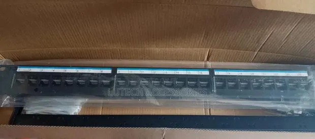 24 Port Patch Panel Cat 6 · Photo 1