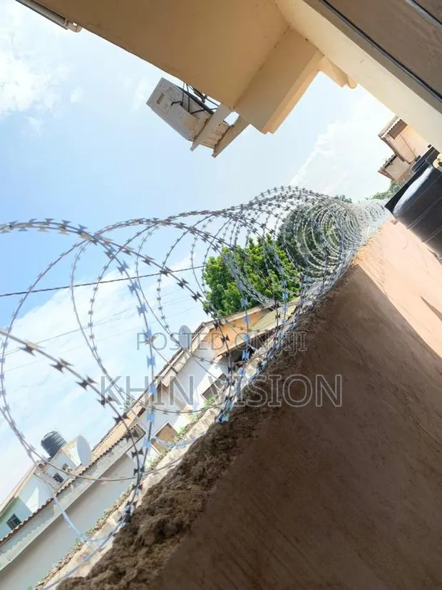 Security Fencing Razor Fence · Photo 1