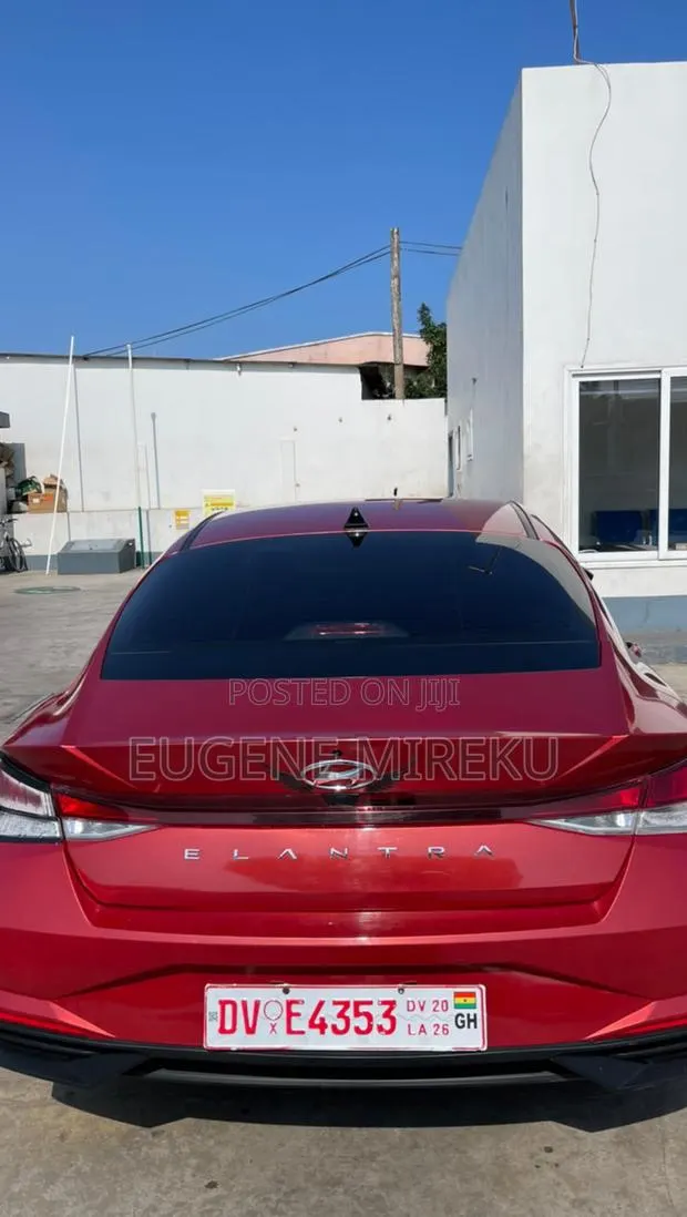 Hyundai Elantra 2021 Red · Photo 1