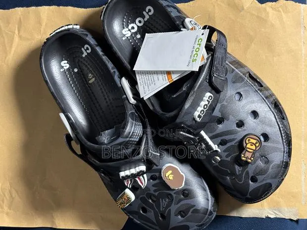 Unique Pattern Crocs Clogs Casual Comfort Size 40-45 Available · Photo 1