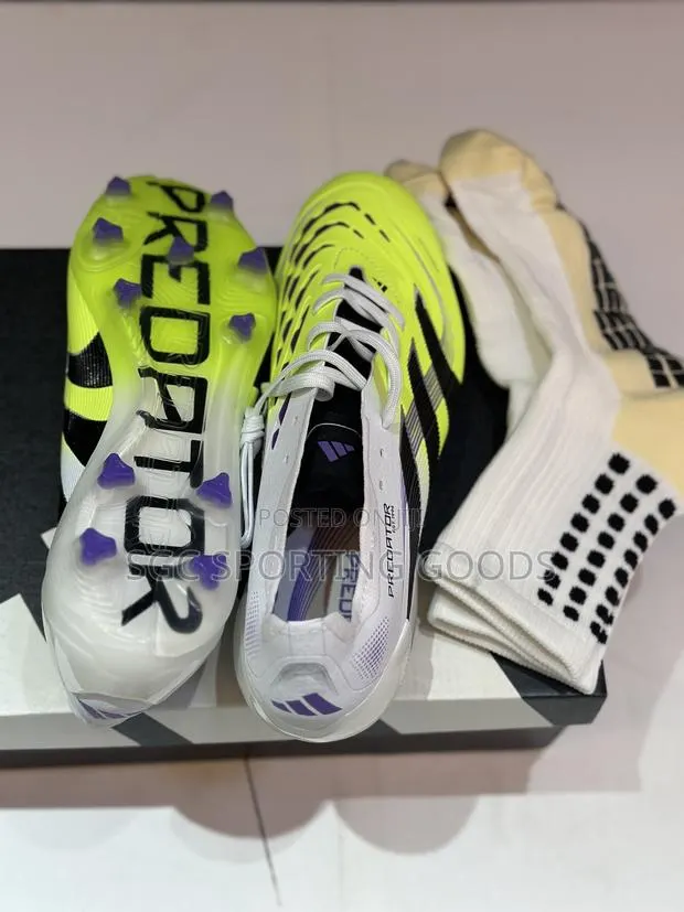 Adidas Predator , Flip Over Tongue in Green Color // Original Quality · Photo 1
