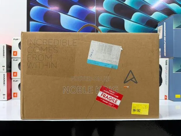 New Laptop Asus ZenBook S UX391UA 32GB Intel Core Ultra 7 SSD 1T · Photo 1