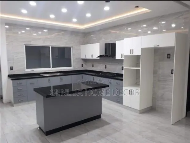 Modern Custom Kitchen Cabinets – Sleek Design Smart Storage · Photo 1