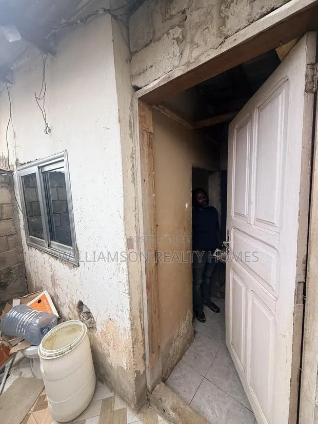 1bdrm Apartment in Kotobabi Area, Spintex for rent · Photo 1