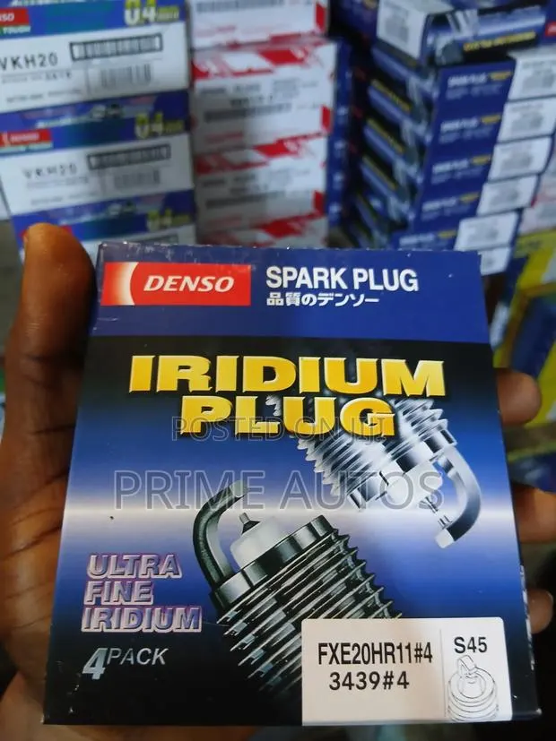 Densu Iridium Spark Plug FXE20HR11#4 · Photo 1