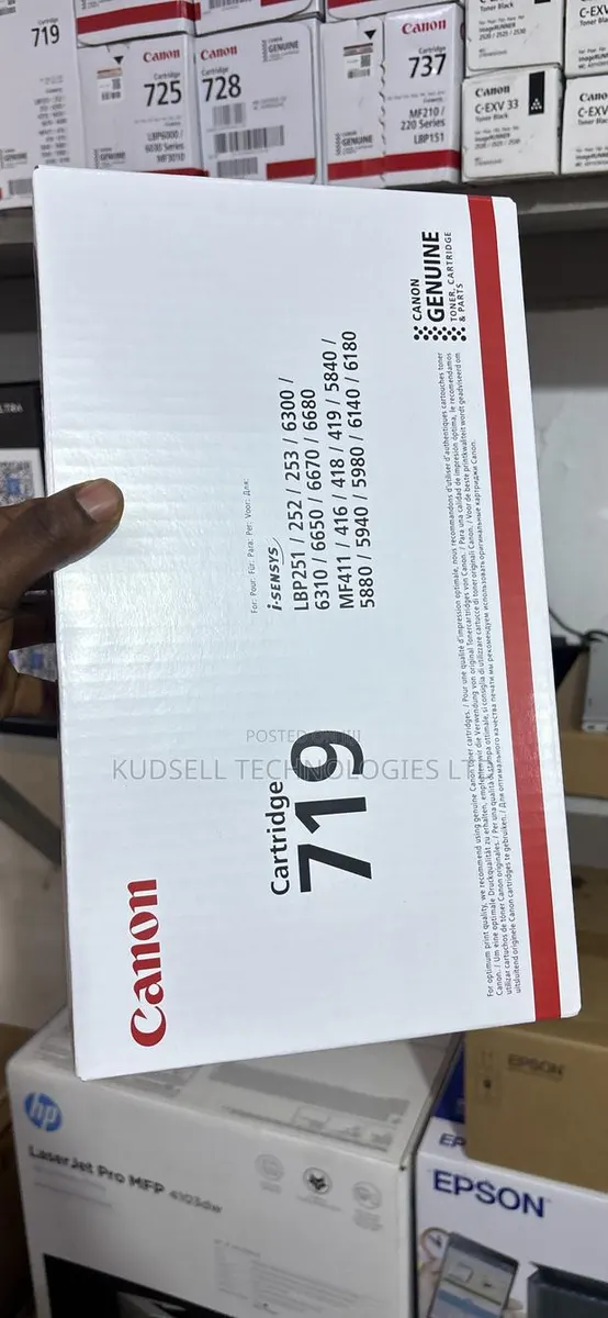 Canon Original Toner CRG-719 Black · Photo 1