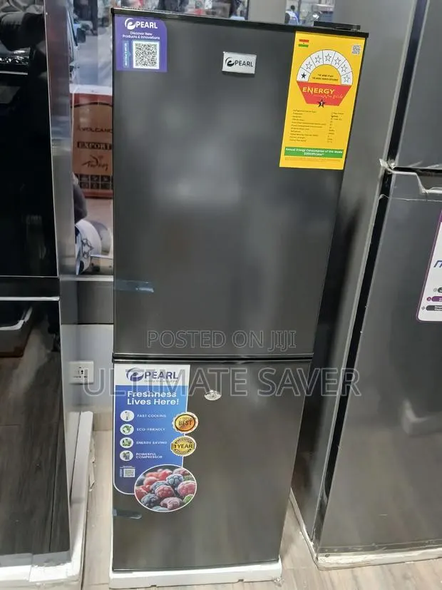 Refrigerator 102L Pearl Bottom Freezer · Photo 1