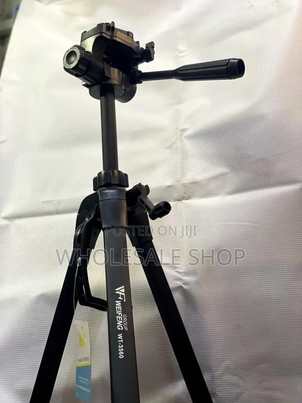 Wt-3560 Tripod ( Cameras and Phones ) · Photo 1