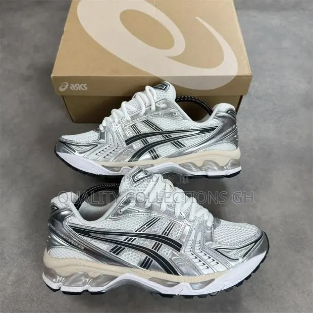 Asics Gel White Graphite Grey · Photo 1