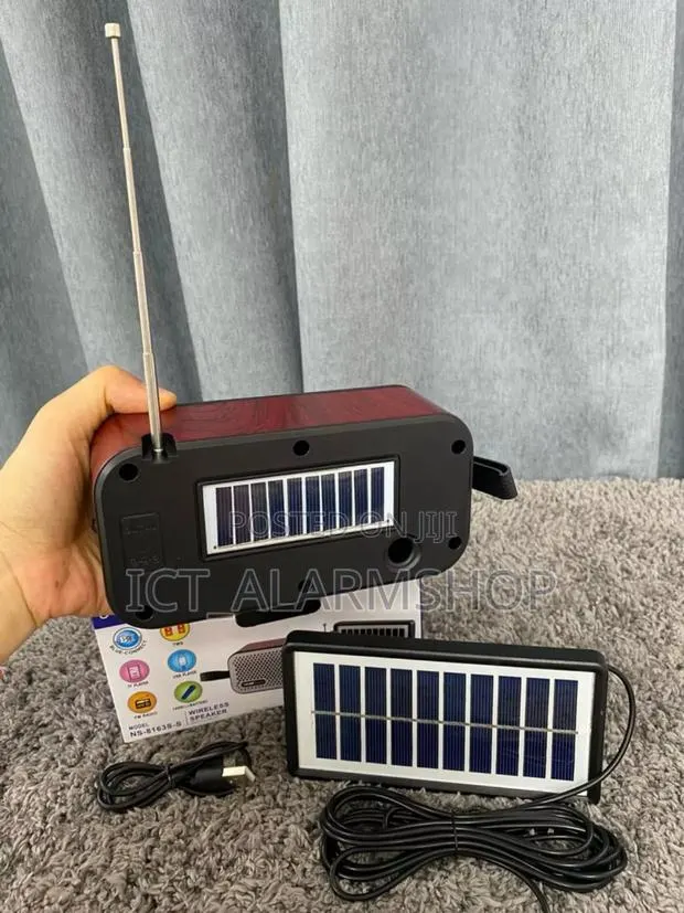 Solar Power Radio Bluetooth Player Box · Photo 1