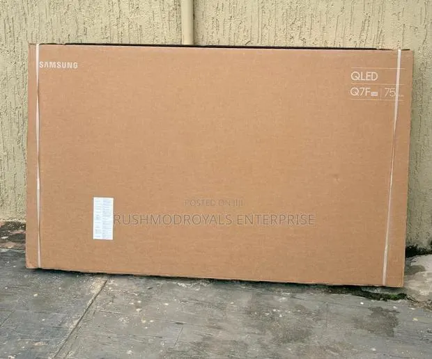 Samsung 75" Q7F QLED TV With Quantum Dot Q4 AI Processor · Photo 1