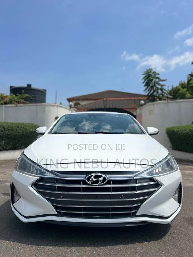 Hyundai Elantra Limited 2020 White · Photo 1