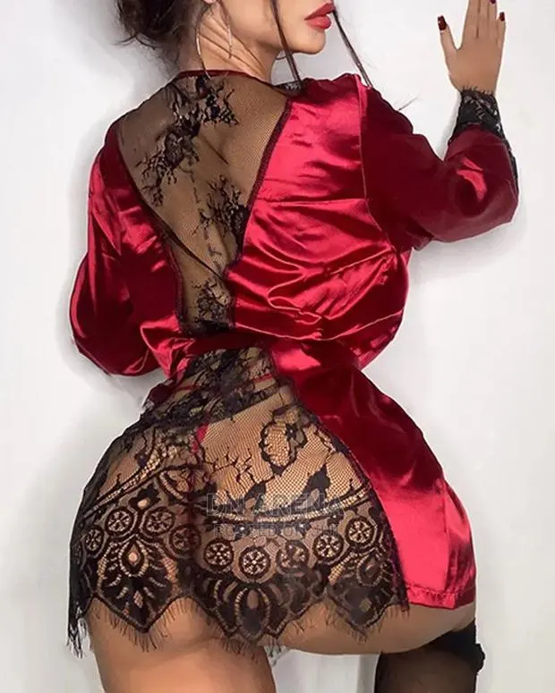Sexy Ladies Lingerie Robe · Photo 1