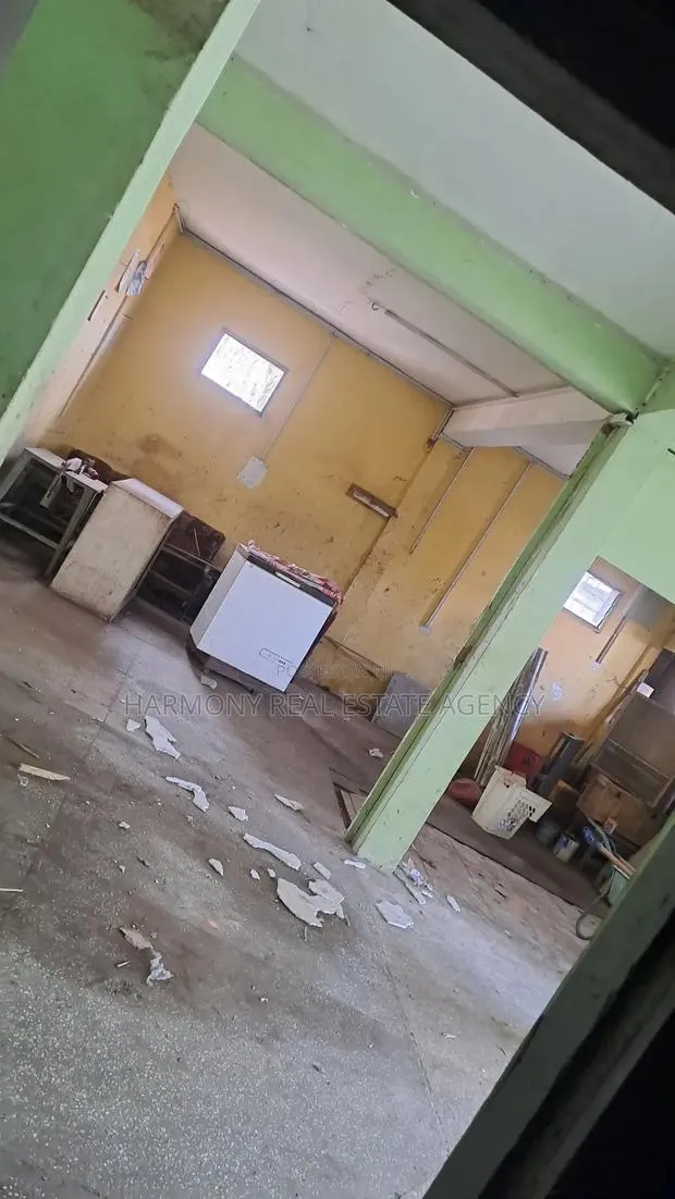 Big Space to Let - Accra Newtown · Photo 1