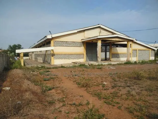 Warehouse for Sale at Tema Industrial Area · Photo 1