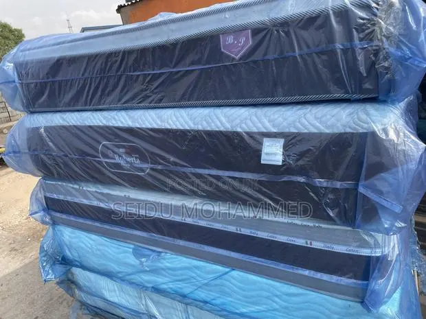 A Foreign Mattress 54/75 and 60/80 · Photo 1