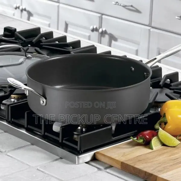 Cuisinart Professional Non-Stick 5.5qt Pan · Photo 1