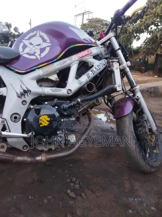Suzuki SFV650 1998 Purple · Photo 1
