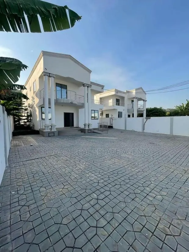 3bdrm Duplex in Sefdard Properties, Oyarifa for sale · Photo 1